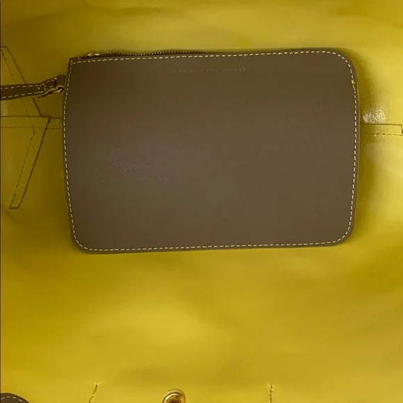 Marc Jacob’s Brown Tote Bag - Picture 13 of 16